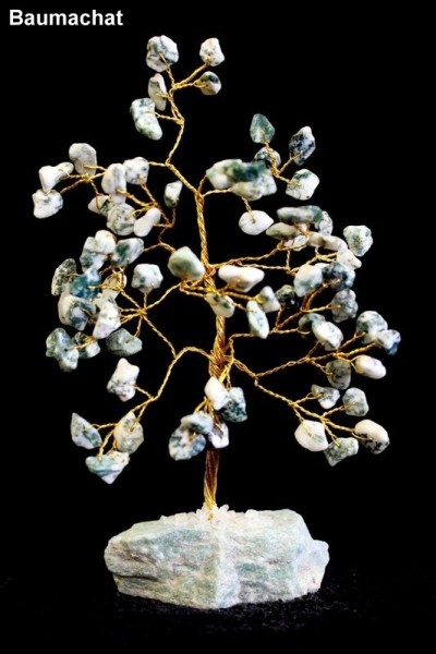 Indische Edelsteinbäume mit Edelsteinsockel